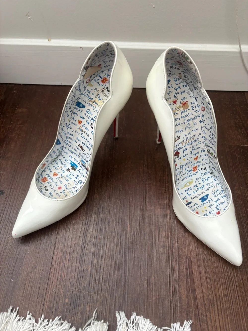 Christian Louboutin Hot Chick 100
